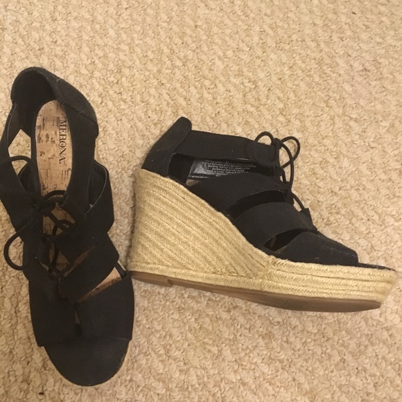 Lace up wedges - Picture 2 of 3